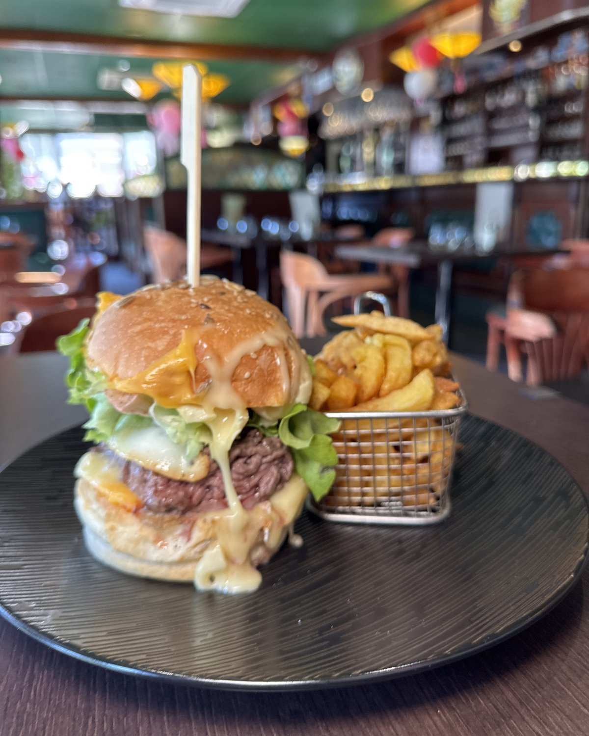 Le burger, frites maison